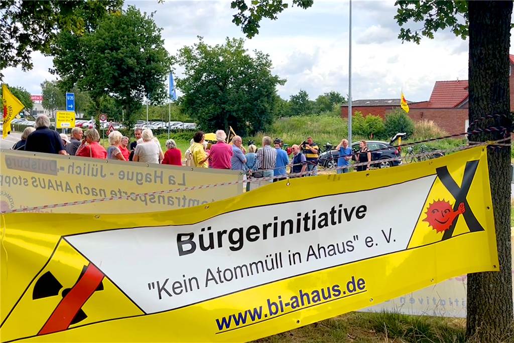 Das Transparent der Bürgerinitiative Kein Atommüll in Ahaus