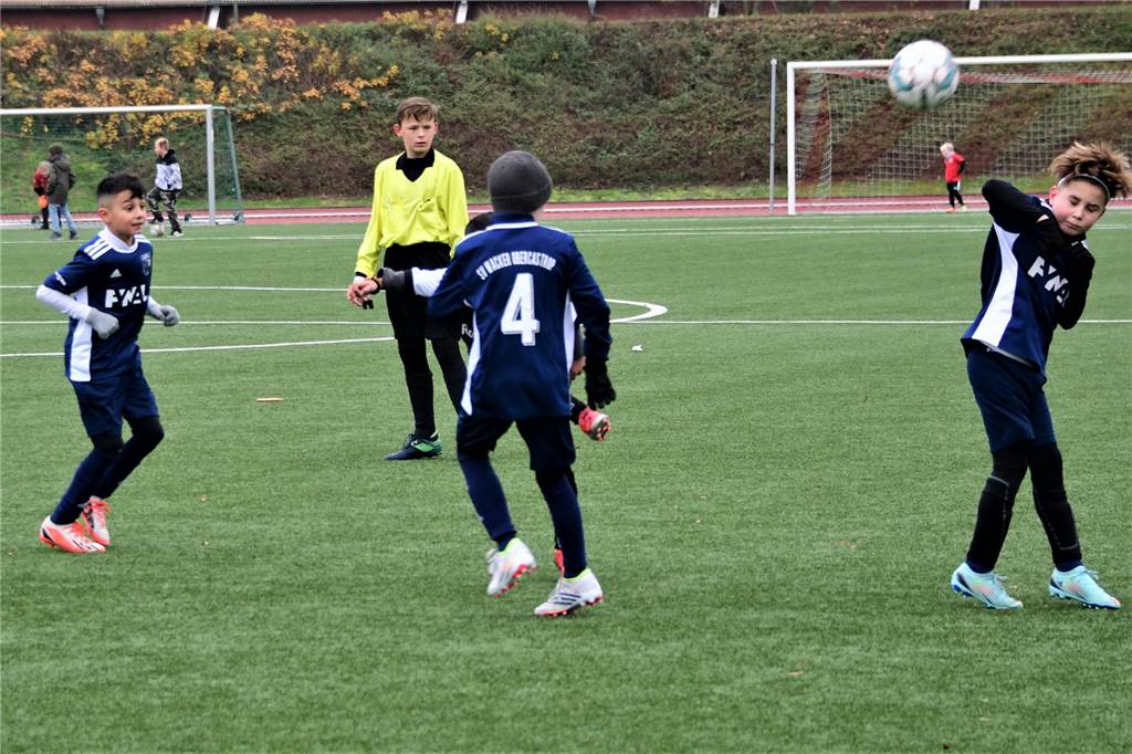 Seit Oktober ist der erst 15-jährige Castrop-Rauxeler Gianluca Mücke (Arminia Ickern) Schiedsrichter.