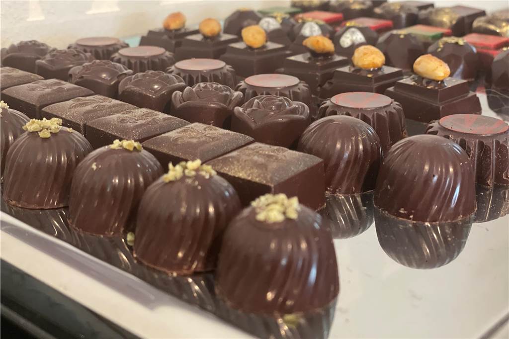 Selbst gemachte Pralinen gibt es von Konditor Peter Daum.
