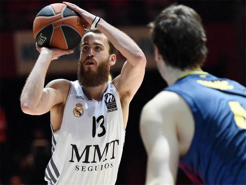 Real Madrid und Maccabi Tel Aviv im Euroleague-Finale Sergio Rodriguez (l) war bei Real Madrid überragend. Foto: Daniel dal Zennaro