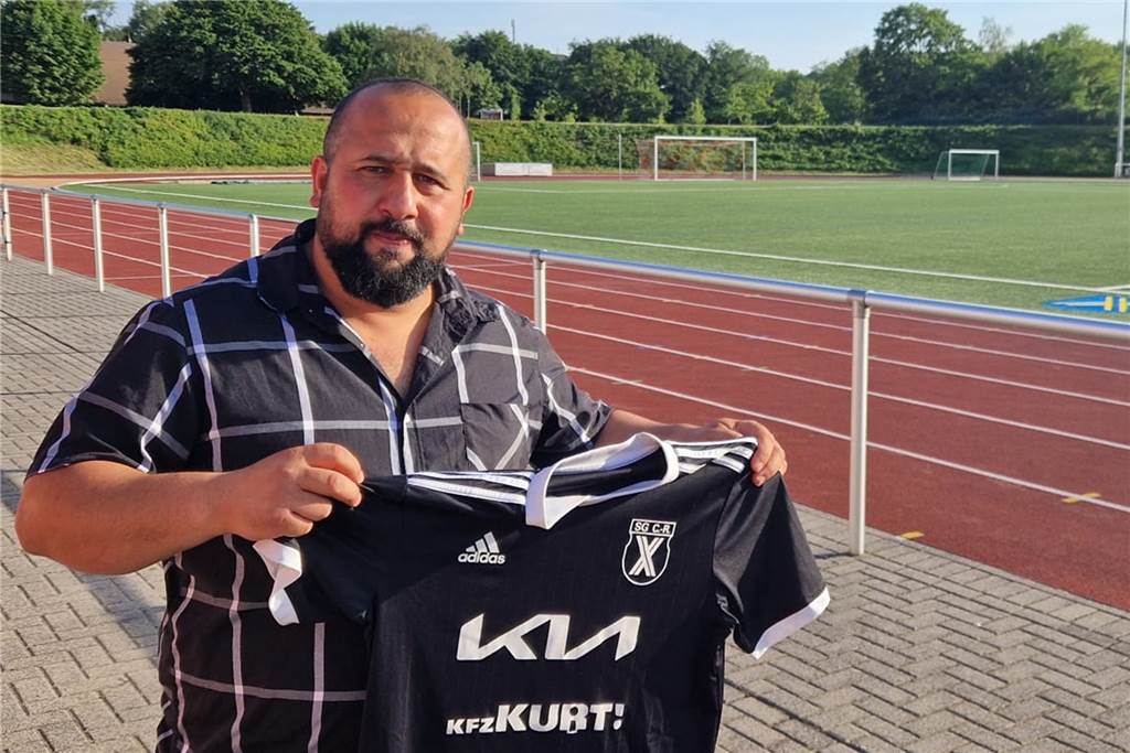 SG Castrop II: Neuer Trainer hat sich im Kreis Recklinghausen einen Namen gemacht Serkan Civelek übernimmt die SG Castrop II in der Kreisliga B. Der Novize in der Kreisliga Herne/Castrop-Rauxel bringt einige Erfahrung aus anderen Ligen mit.
