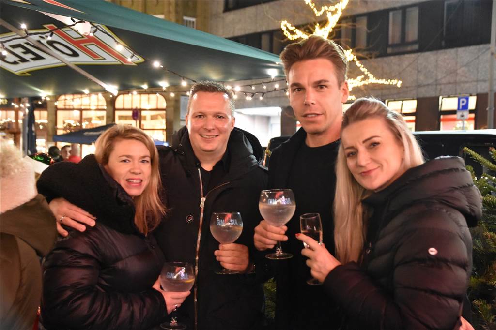 Seven Cent am 26.11.2022 auf der Bühne bei Ab ins Zelt Open Air