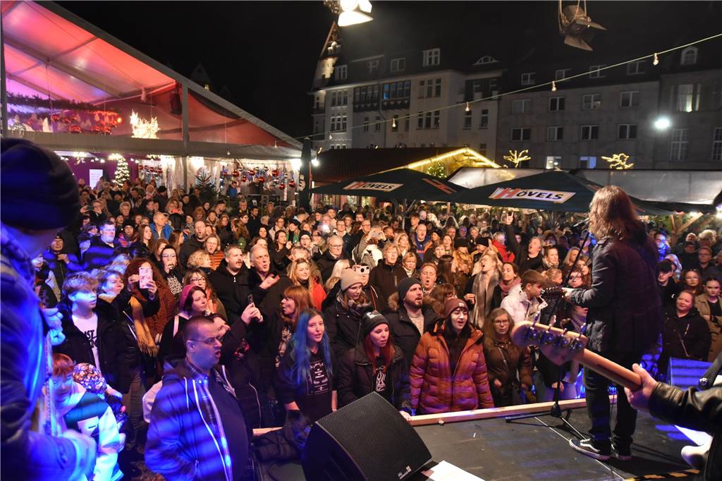 Seven Cent am 26.11.2022 auf der Bühne bei Ab ins Zelt Open Air