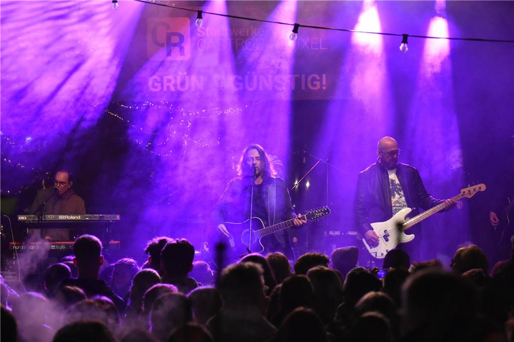 Seven Cent am 26.11.2022 auf der Bühne bei Ab ins Zelt Open Air