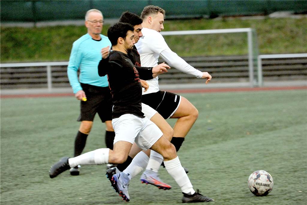 SG Eintracht Ergste gewann gegen FC Borussia Dröschede II mit 5:2.