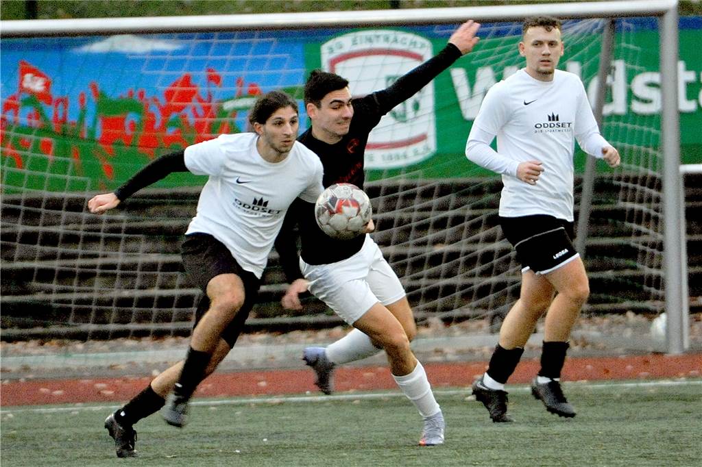 SG Eintracht Ergste gewann gegen FC Borussia Dröschede II mit 5:2.