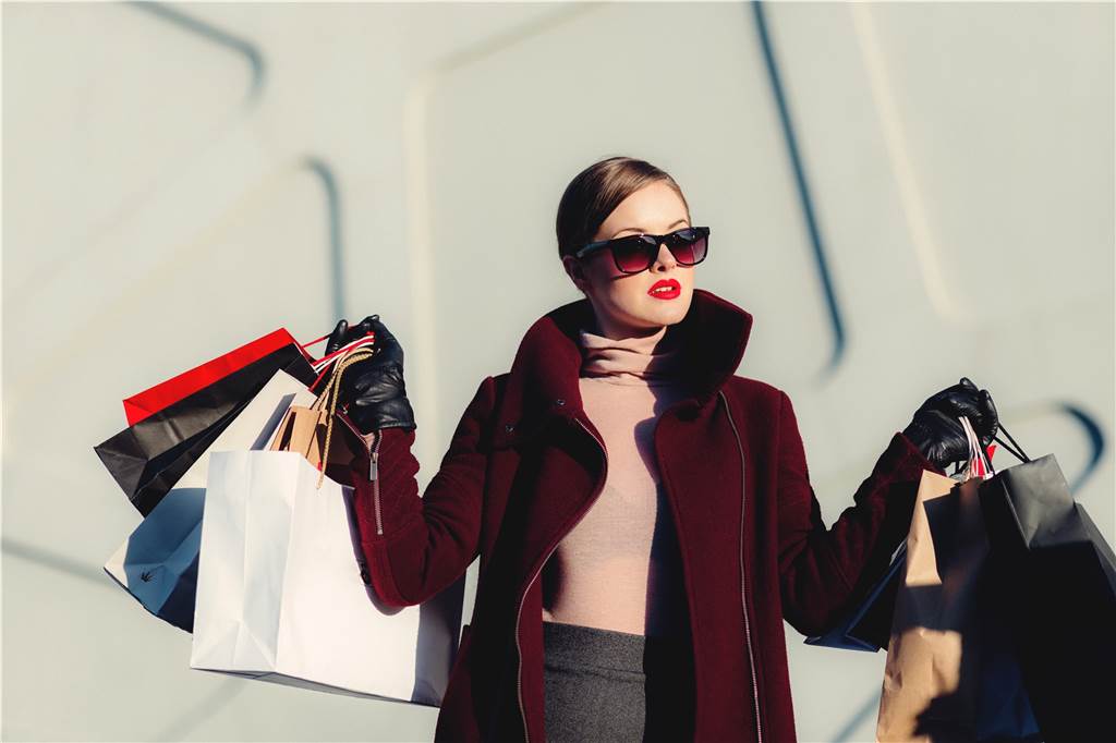 Stylisch und regional - Sechs trendige Modelabels aus NRW Shopping mal anders - das trägt nicht jeder.