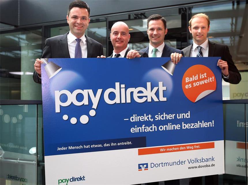 Dortmunder Volksbank stellt Bezahlverfahren Paydirekt vor Sie stellten Paydirekt vor (v.l.): Carsten Jäger, Leiter Marketing und Vorstandsstab der Dortmunder Volksbank, Ralf Hoof, Leiter E-Business, Michael Martens (Vorstandsmitglied) und Florian Neumann (Filiale Internet).