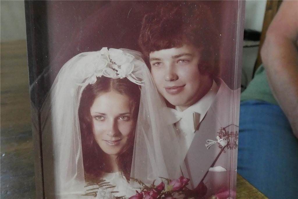 Renate (69) und Norbert Kurrat (71) feiern 50 Jahre Ehe Es handelt sich um ein Hochzeitsfoto von Renate und Norbert Kurrat.