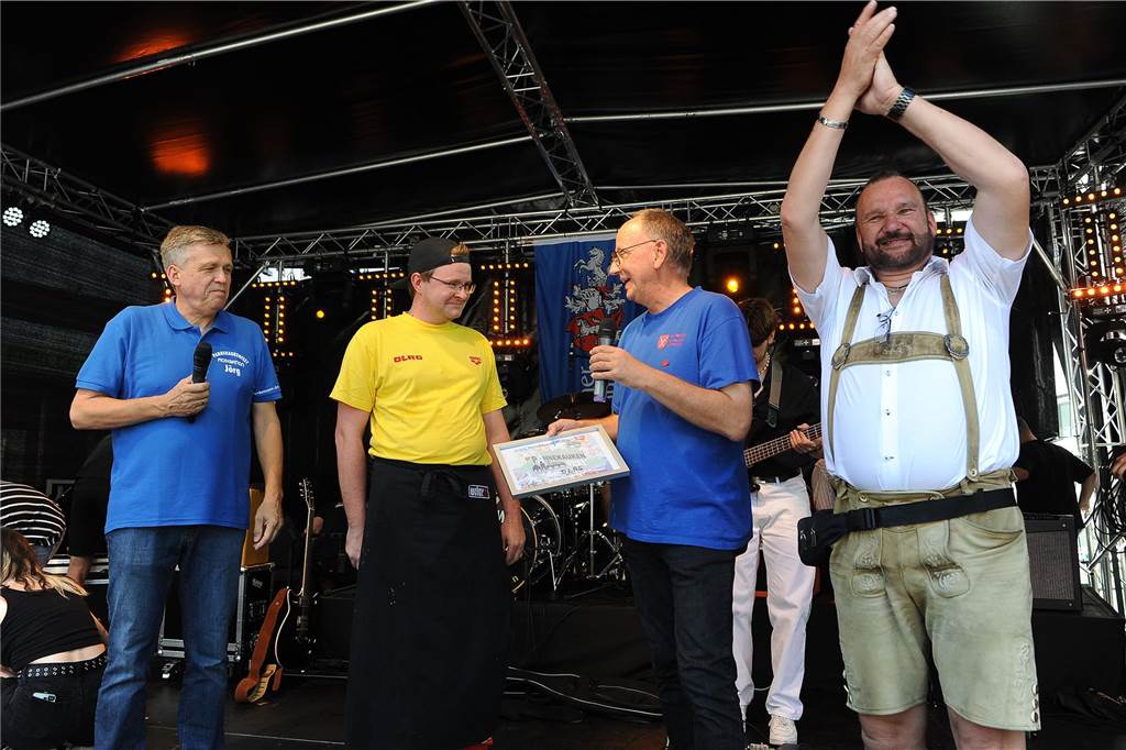 Sieger des Pannekauken-Kontests: die DLRG Ergste-Villigst-Hennen.