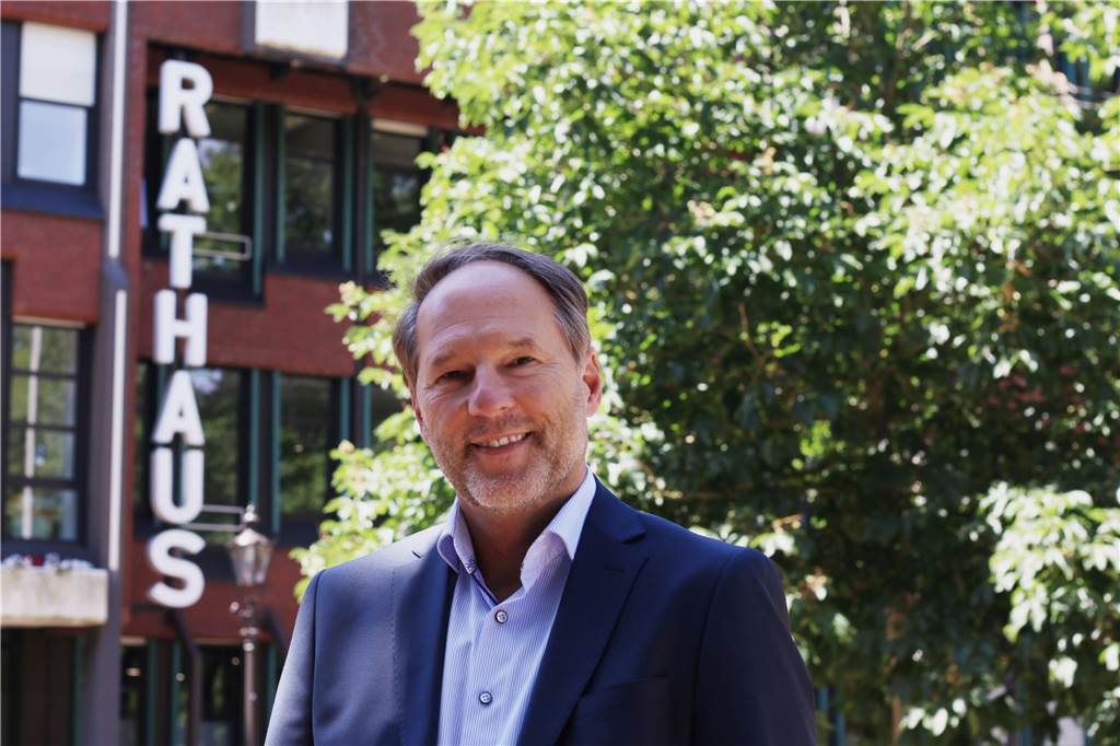 Landwirte wollen Acker nicht verkaufen: Was wird aus dem Gewerbepark? Siegfried Schweigmann am Rathaus