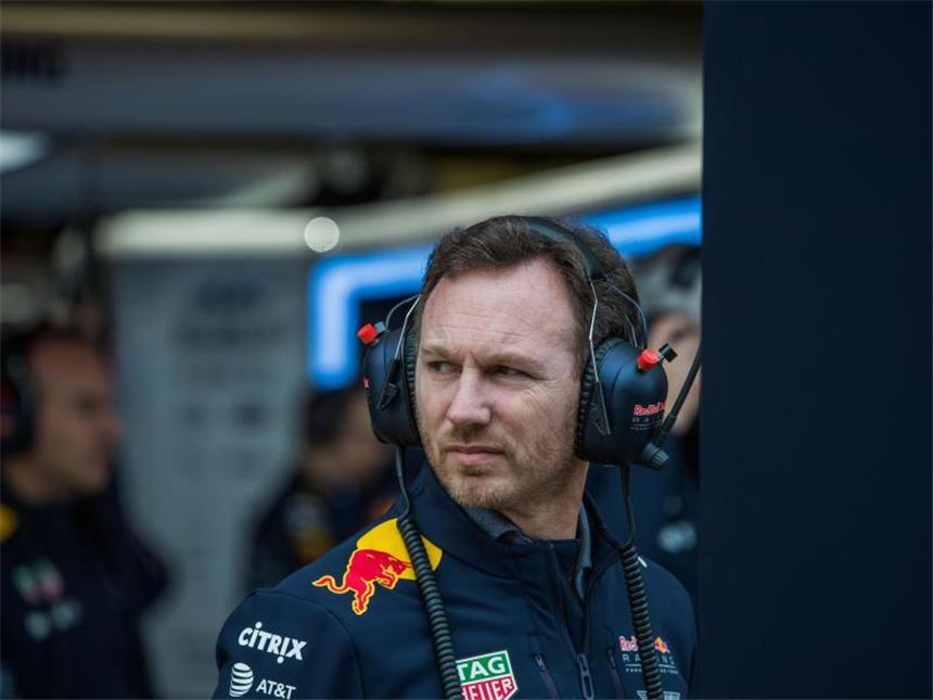 Formel-1-Inflation: "Qualität vor Quantität" Sieht die Entwicklung der Formel 1 sehr kritisch: Red-Bull-Teamchef Christian Horner. Foto: Jens Büttner