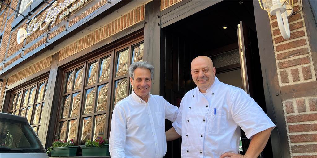 Restaurant in Vreden eröffnet – hinterm Tresen steht ein alter Bekannter Silvano Guida und Luigi Palumbo haben an der Mauerstraße ein neues Restaurant eröffnet.