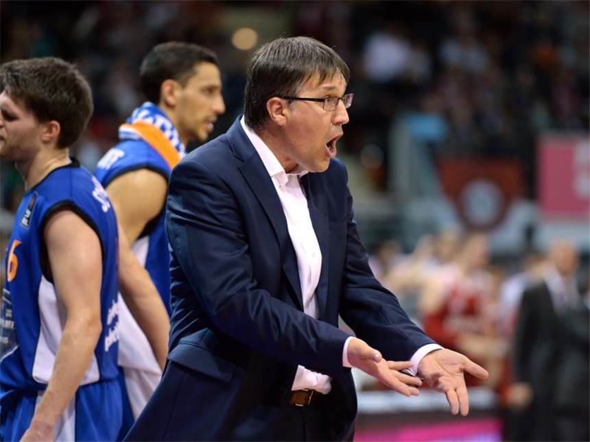 Poropat neuer Coach in Bonn - Vertrag bis 2017 Silvano Poropat ist neuer Trainer in Bonn. Foto: Andreas Gebert