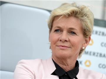 Silvia Neid setzt auf eine gute Einstellung ihrer Spielerinnen. Foto: Hendrik Schmidt