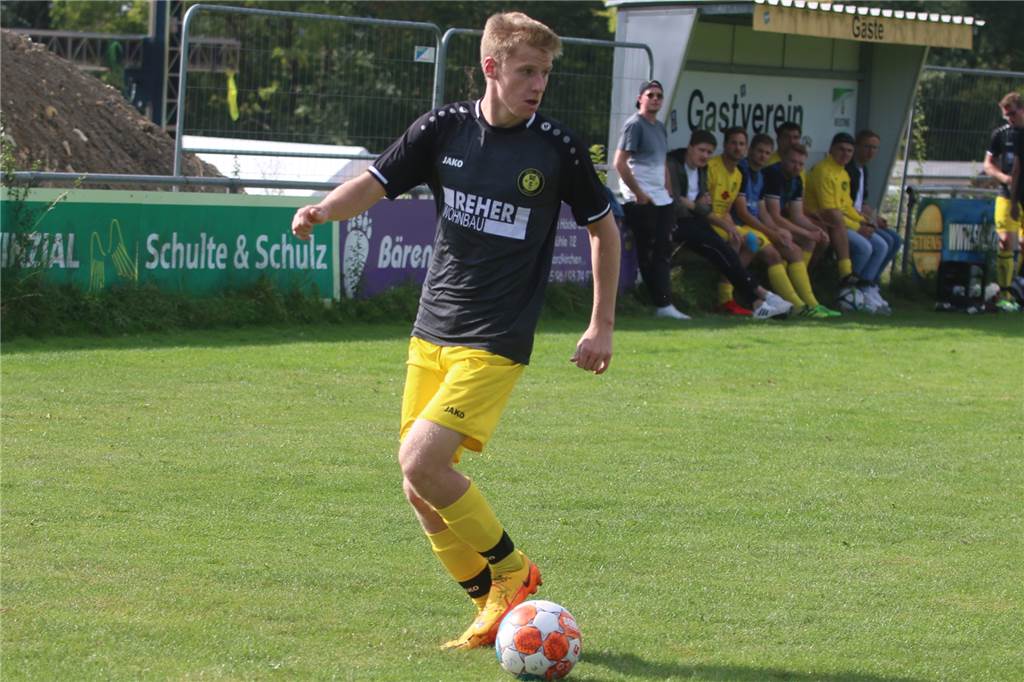 Der Kevin de Bruyne des SC Capelle dreht nach Horrorstart auf: „Es wurde Zeit zu siegen“ Simon Daugsch vom SC Capelle sieht dem Spielmacher von Manchester City nicht nur ähnlich, sondern spielte zuletzt auch so.