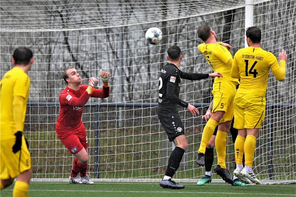 Die große Wechselbörse in der Kreisliga A1 Recklinghausen: Welche Spieler suchen neue Abenteuer? Simon Grätz, hier noch im Trikot des TuS Haltern am See, hört auf. Zuletzt spielte er für den TuS Gahlen.