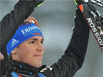 Simon Schempp kehrt nach seiner Erkältung in den Weltcup-Zirkus zurück. Foto: Andreas Gebert