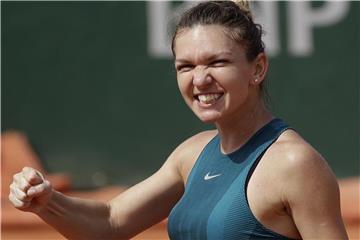 Simona Halep trifft im Halbfinale der French Open auf Garbiñe Muguruza. Dabei geht es auch um Rang eins der Weltrangliste. Foto: Alessandra Tarantino