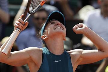 Simona Halep will in Paris ihren ersten Grand-Slam-Titel gewinnen. Foto: Alessandra Tarantino/AP
