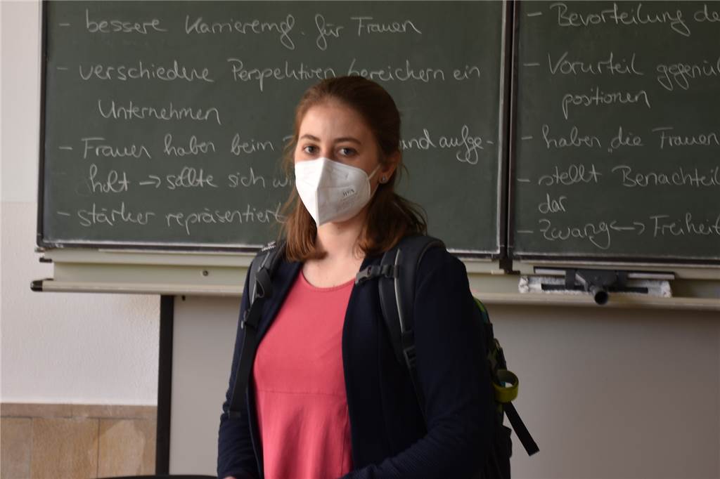 Simone Birkholz ist Lehrerin und Stufenkoordinatorin der Q1. Sie ist froh über die Rückkehr der Schülerinnen und Schüler.