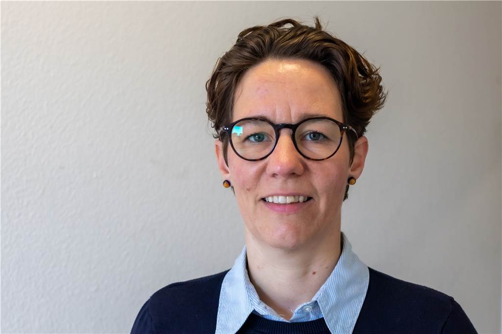 Hunderte Feuerwehrleute aus dem Kreis Borken bekommen spontan Impftermin Simone Schulze Beikel (42) ist Oberbrandmeisterin bei der Freiwilligen Feuerwehr in Legden. Zusammen mit hunderten Feuerwehrleuten aus dem ganzen Kreis Borken hat sie am Sonntag spontan eine Impfung bekommen.