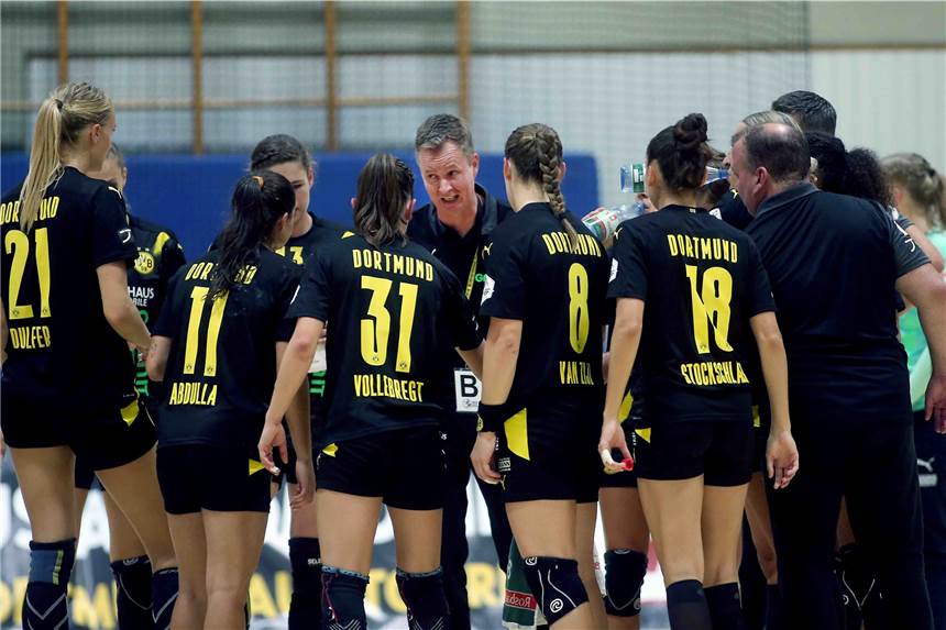 Weltmeisterin verlässt den BVB - Borussia Dortmund gegen Buxtehude findet in Oldenburg statt Sind am Freitag in Oldenburg gegen Buxtehude gefordert: Die BVB-Handballerinnen.