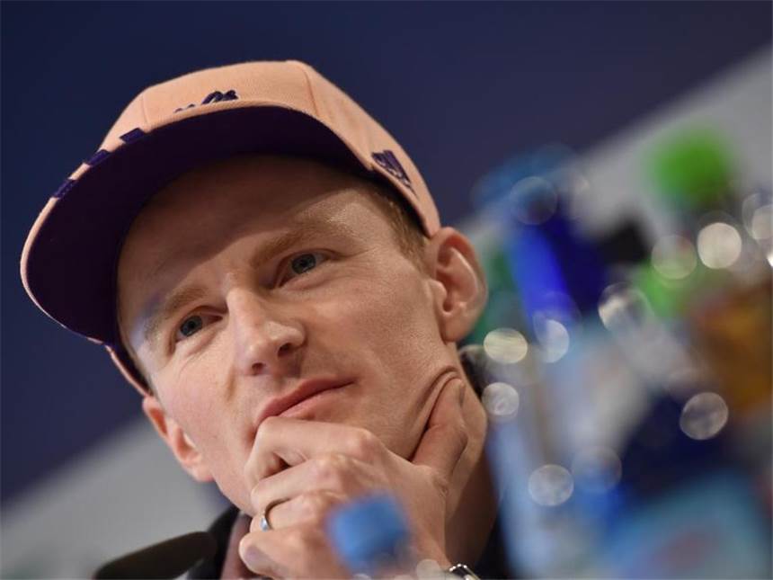 Skisprung-Olympiasieger Freund zurück im Training Skispringer Severin Freund hat seinen Kreuzbandriss auskuriert. Foto: Angelika Warmuth
