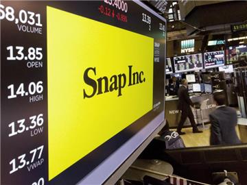 Snapchats Muttergesellschaft Snap war Anfang März mit großem Rummel in New York an die Börse gegangen, zuletzt bekamen Anleger aber kalte Füße. Foto: Richard Drew