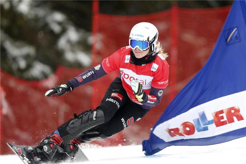 Snowboarder ohne Heim-Podest - Routiniers beenden Karrieren Snowboarderin Selina Jörg siegte im Parallel-Riesenslalom in Winterberg - im Mixed gab es keine Medaille. Foto: Ina Fassbender