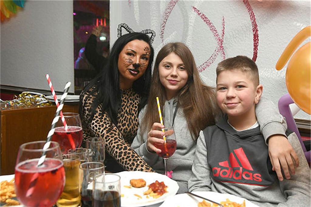 So bunt haben die kleinen Karneval-Fans in Castrop-Rauxel gefeiert.
