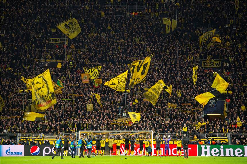 BVB muss auf die Gelbe Wand verzichten – aber könnte immerhin spielen So ein Bild wird es in dieser Saison im BVB-Stadion wohl nicht mehr geben.