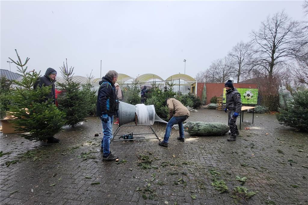 So lief der Weihnachtsbaumverkauf des SV Herbern 2024.