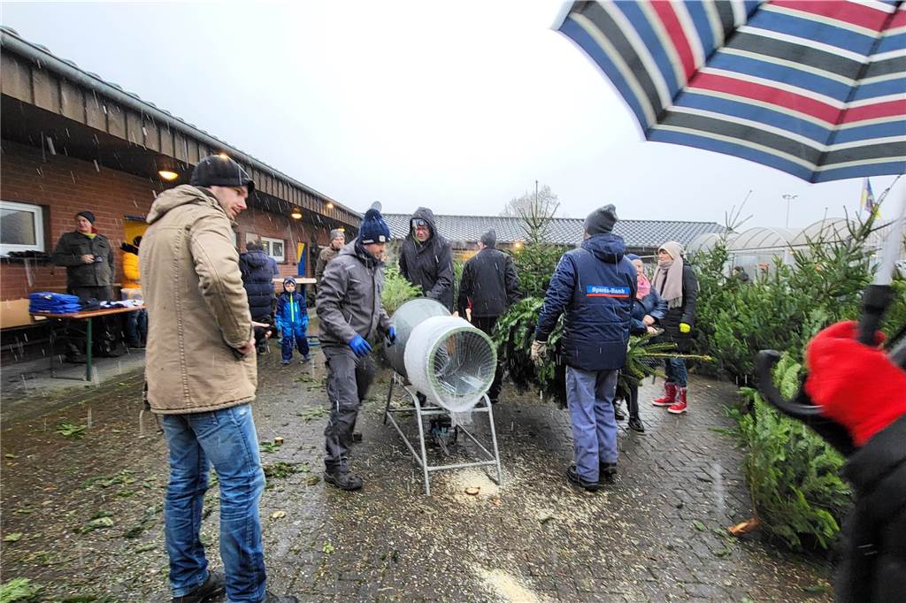 So lief der Weihnachtsbaumverkauf des SV Herbern 2024.