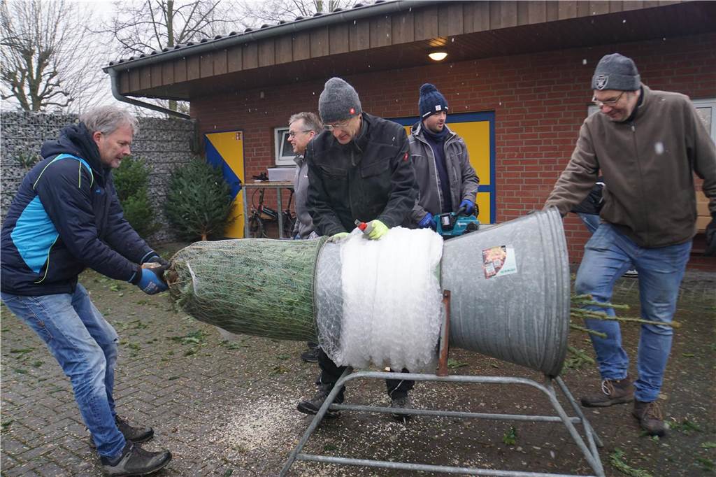 So lief der Weihnachtsbaumverkauf des SV Herbern 2024.