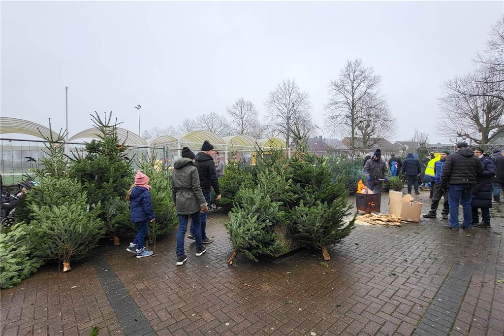 So lief der Weihnachtsbaumverkauf des SV Herbern 2024.