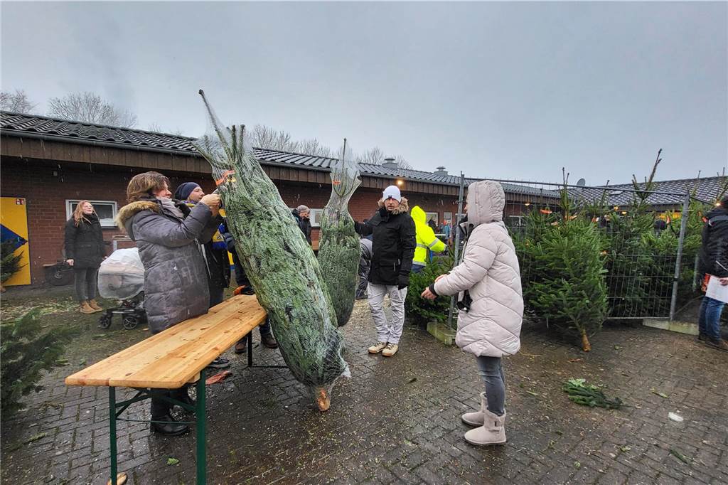 So lief der Weihnachtsbaumverkauf des SV Herbern 2024.