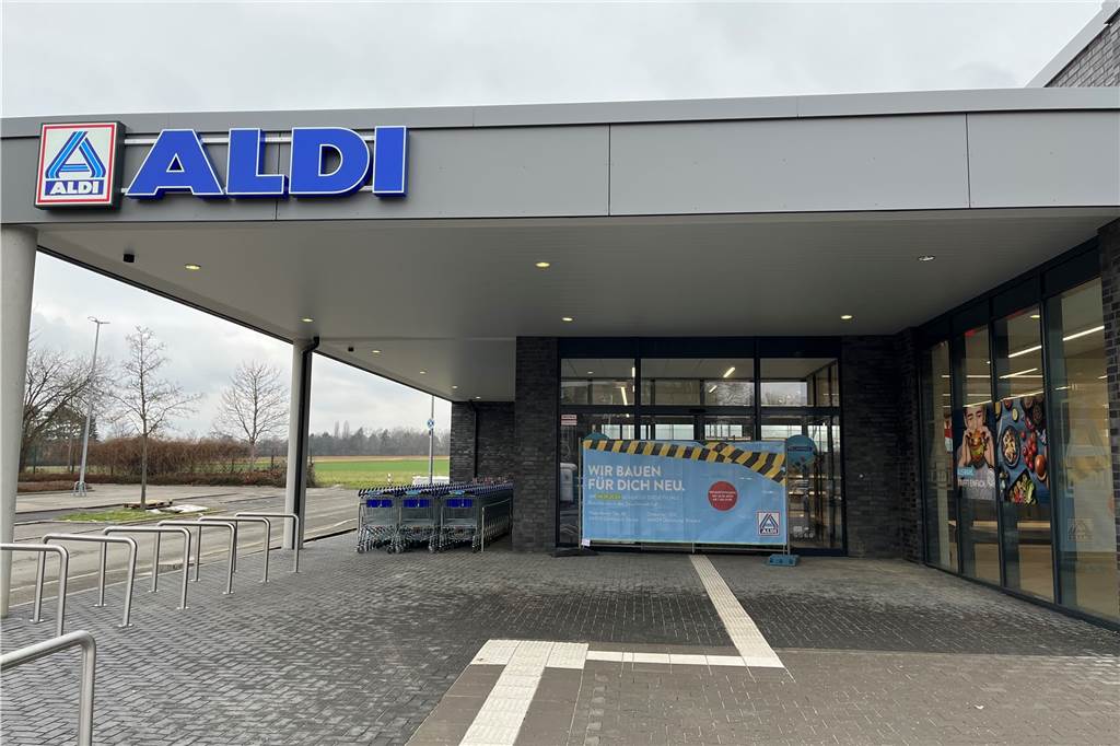 Neue Aldi-Filiale eröffnet am Donnerstag an der Droote in Scharnhorst So präsentiert sich die neue Aldi-Filiale an der Droote kurz vor ihrer Eröffnung