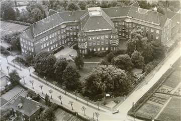So sah das Krankenhausgebäude an der Burgstraße einmal aus. Von 1911 bis 1974 wurden hier Patienten behandelt.