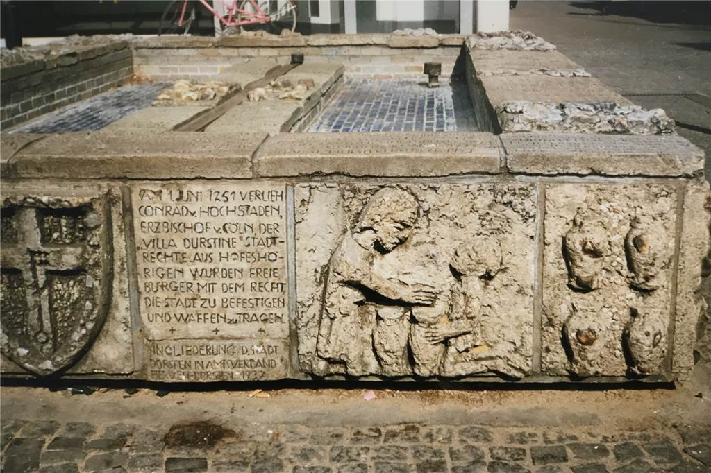 Nachbau des Tisa-Brunnens: Sponsorensuche und eine gute Nachricht So sah der Tisa-Brunnen im Original aus.