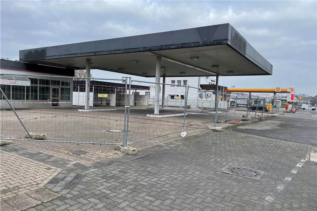So sah die frühere Tankstelle kurz vor dem Abriss aus.