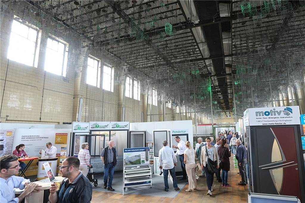 Treffpunkt für Bauen und Wohnen: Messe in Dorsten feiert ihr Comeback Messestände in der Kaue in Dorsten