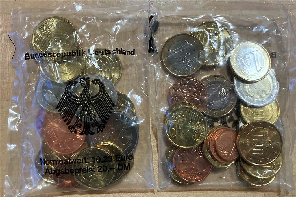 So sahen die Euro-Starterkits im Wert von 20 DM aus.