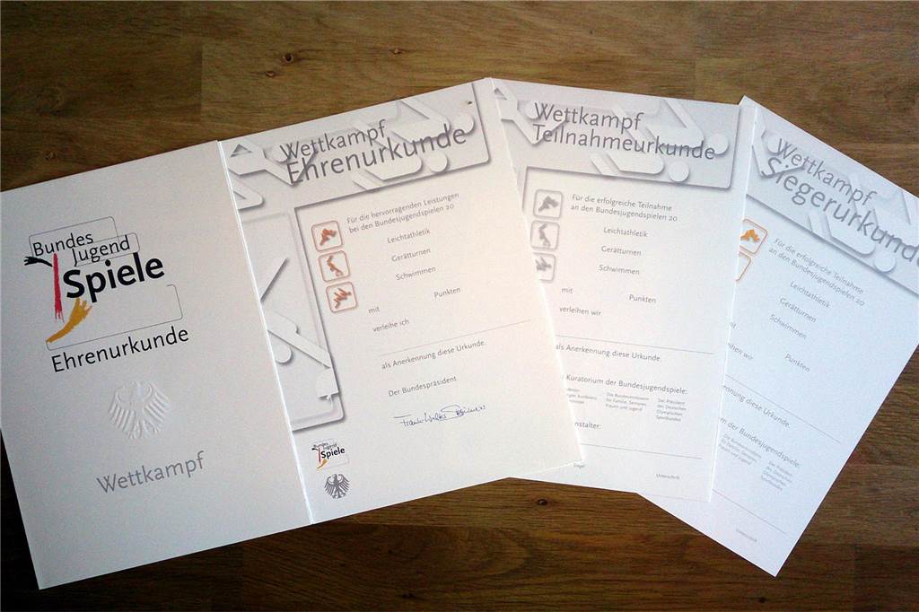 Debatte um Reform der Bundesjugendspiele: „Gibt Gründe für die Entscheidung“ So sahen die Urkunden für die Teilnehmenden der Bundesjugendspiele lange aus.