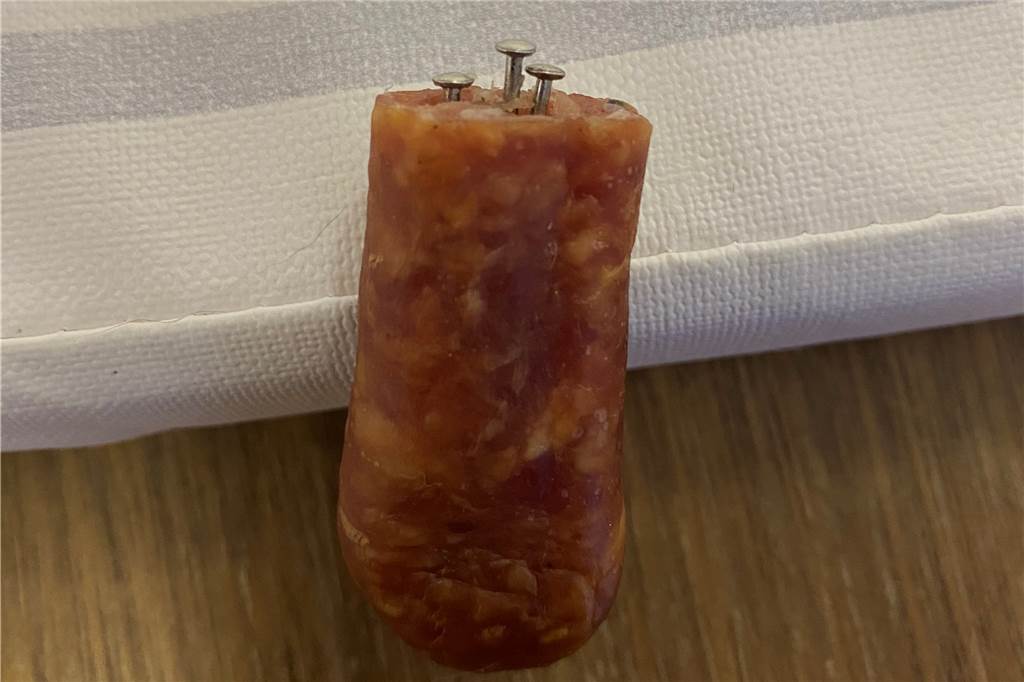So sehen die Nagelköder aus, die in Hostedde gefunden worden sind.
