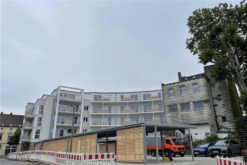 So sieht der Blick au die neue Wohnanlage vom Hofstadtweg aus.