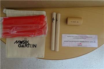 So sieht der Inhalt des Instrumentensäckchens für die Kinder aus.