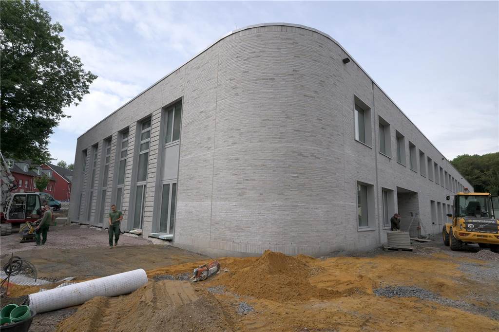 So sieht der Neubau der Osterfeldschule an der Virchowstraße in Lünen im Juni 2024 aus.