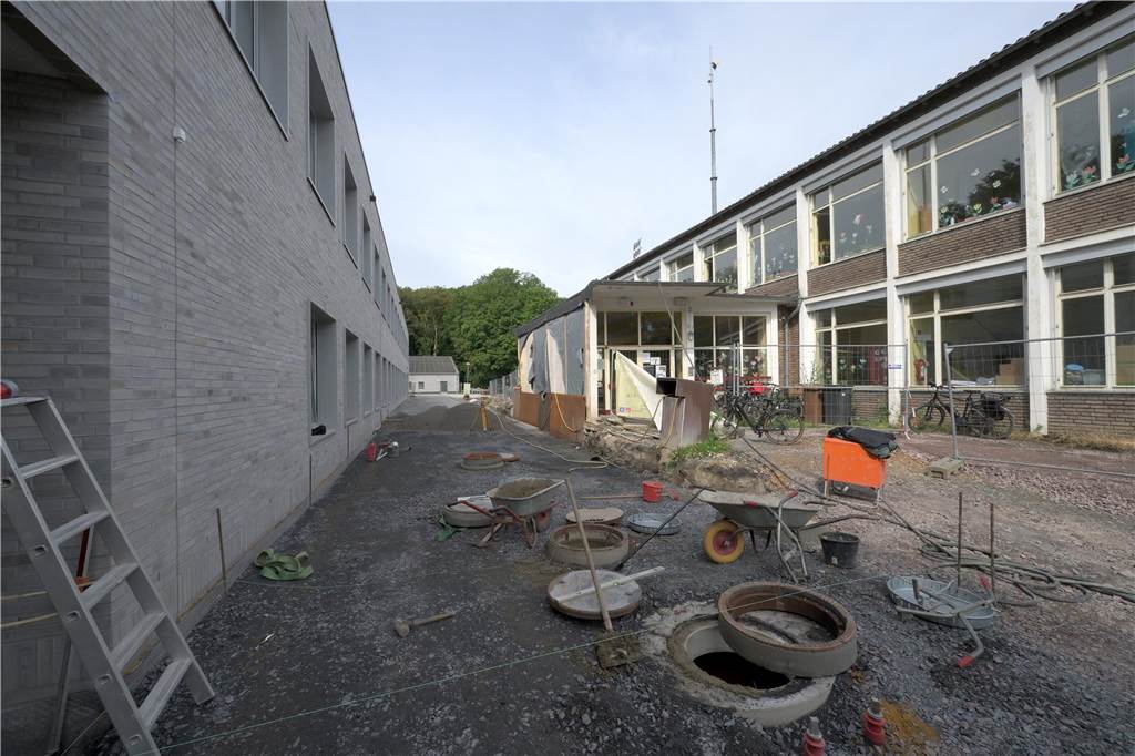 So sieht der Neubau der Osterfeldschule an der Virchowstraße in Lünen im Juni 2024 aus.