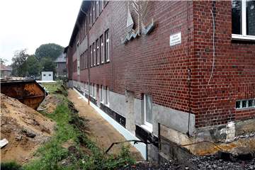 So sieht es aktuell an der Baustelle der ehemaligen Martin-Luther-Schule aus, die zur  Kita umgebaut wird.